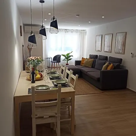 Apartamento La Marina *